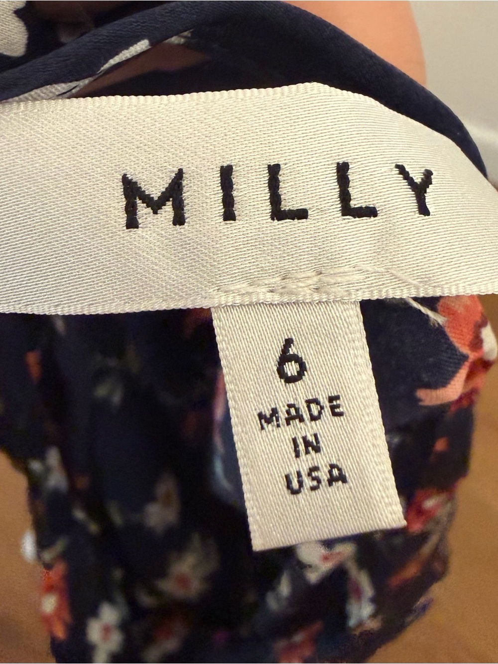 Milly Luxury Silk Blue Floral Flared Bell Sleeve Keyhole Back Crewneck Top - 6 - Picture 3 of 4